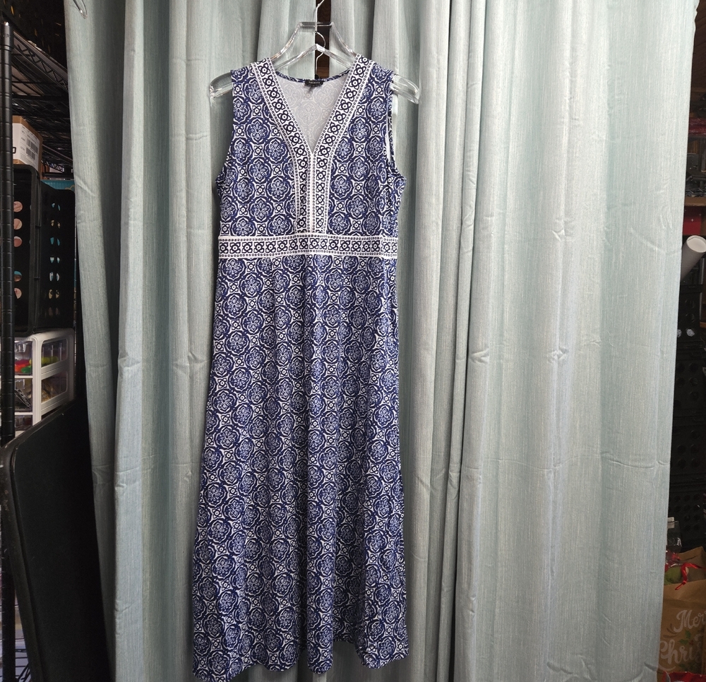 Talbots Navy and White Sleeveless Printed Maxi Dress
